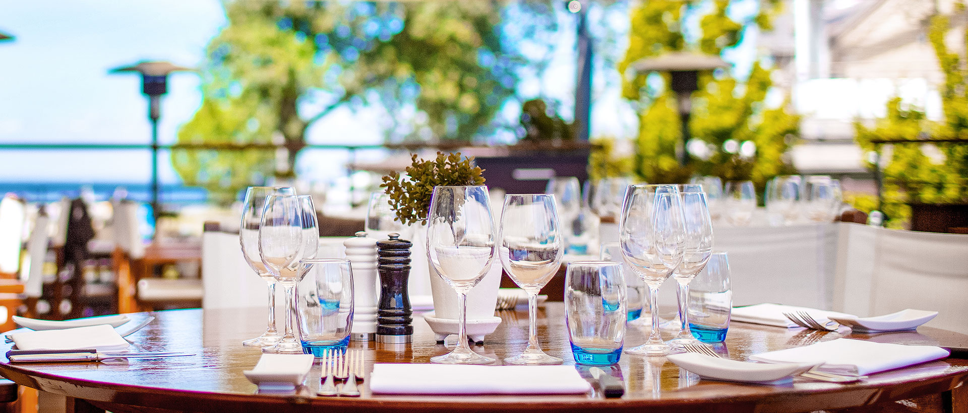 uteservering restaurang sand sommar